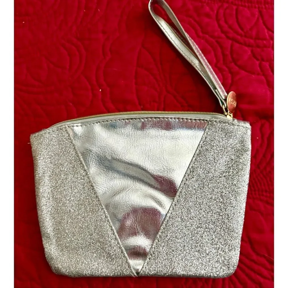 IPSY - NWOT - Bundle of Five (5) Ipsy Glam Bags Never Used. Bags Only.